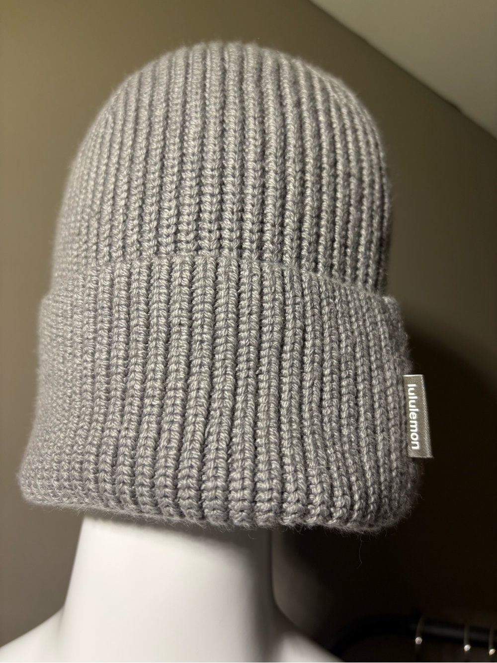 Lululemon Ribbed Merino Wool Blend Knit Beanie L/XL